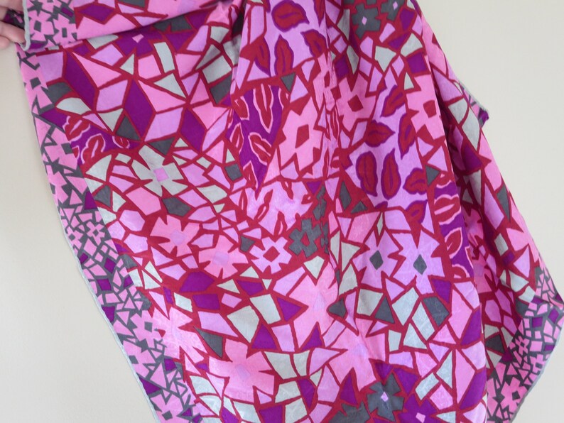 Foulard En Soie 100% Emanuel Ungaro - Carré Vintage Roulé Main - Bleu, Occasion