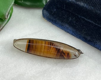 Victorian Banded Agate Brooch - Estate Jewelry