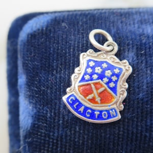 Silver Enamel Great Britain Souvenir Charm - Clacton Travel English Coat of Arms