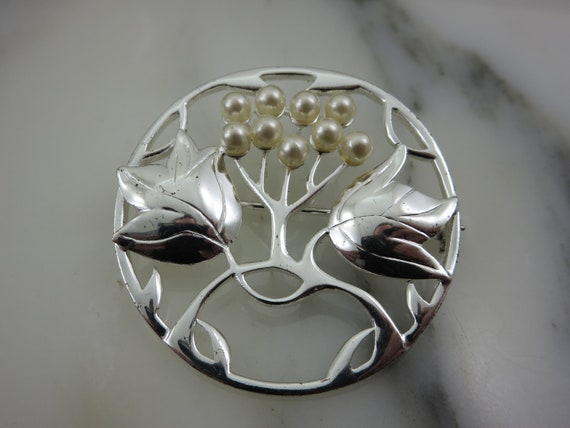 Faux Pearl and Sterling Silver Brooch - image 4