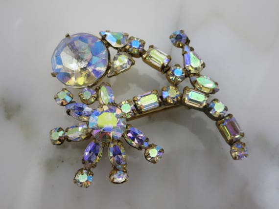 Vintage AB Rhinestone Brooch - Weiss Jewelry Auro… - image 3