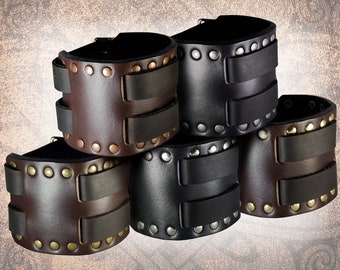 Edge Riveted Cuff - Fait à la main En Cuir Massif Pleine Fleur Cuir Italien Manchette Hommes Manchette Femme Bracelet Bracer Noir MancheTte Marron