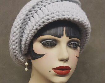 Crochet Cloche Hat: Light Gray Turban, Vintage 1920s Style