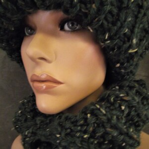 Hand Knit Toboggan and Collar Set,Green Tweed, Women, Winter, Hats, Ski Cap, Accessories, Warm, image 2