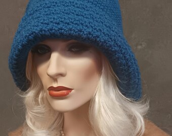 Crochet Cloche Hat in "Teal Blue" Vintage-Style Winter Hat