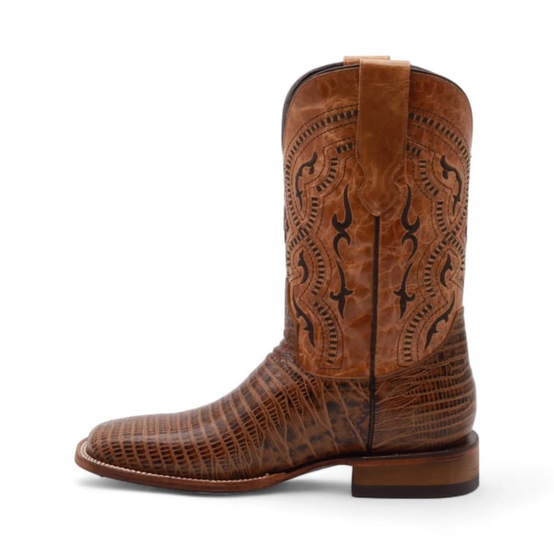 Minnesota Men's Camel Lizard Print Leather Boots image 3