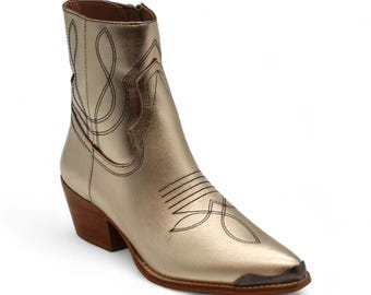 Oeste Women's Metallic Gold Leather Short Western Fashion Boots