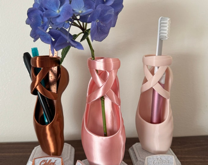 3D Printed Ballet Pointe Shoe Holder: Personalized Recital Gift, Pen, Brush Organizer