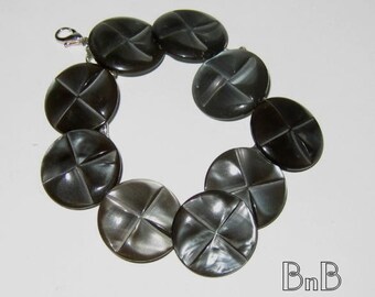 Buttoned Bracelet Vintage 40's Gunmetal Grey Buttons Charm Bracelet