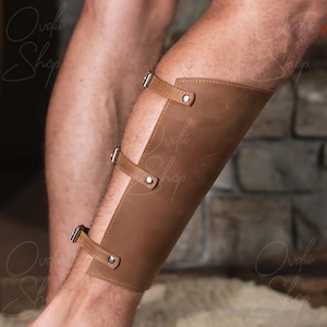 Leg gaiter larp, Leather leg guards, Leather leg armor, Leather leg greaves, Leather greaves men, Simple leather greaves, Pair of greaves