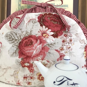 Shabby Chic Cottage Norfolk Rose Insulated Tea Cozy for your Pot of Tea Large