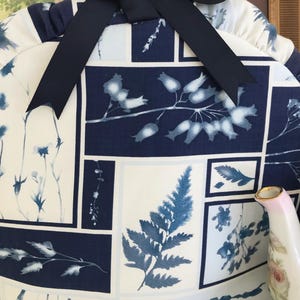 Indegio Sun Block Printing Ferns and flowers Blue Tea Cozy OR Coffee Press Cosie
