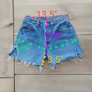 Vintage Levi's Cut Offs // Vtg 70s 80s Levis 501 Distressed Denim Shorts Made in USA // size 25 / 27 waist image 7