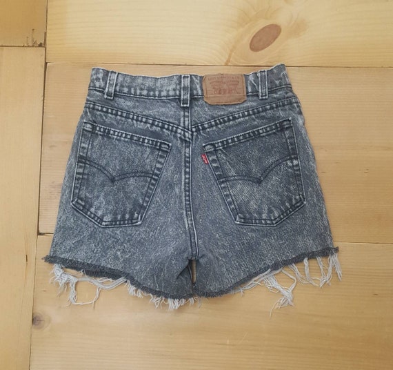 Vintage Levi's Cut Offs  //  Vtg 80s Levis Distre… - image 2