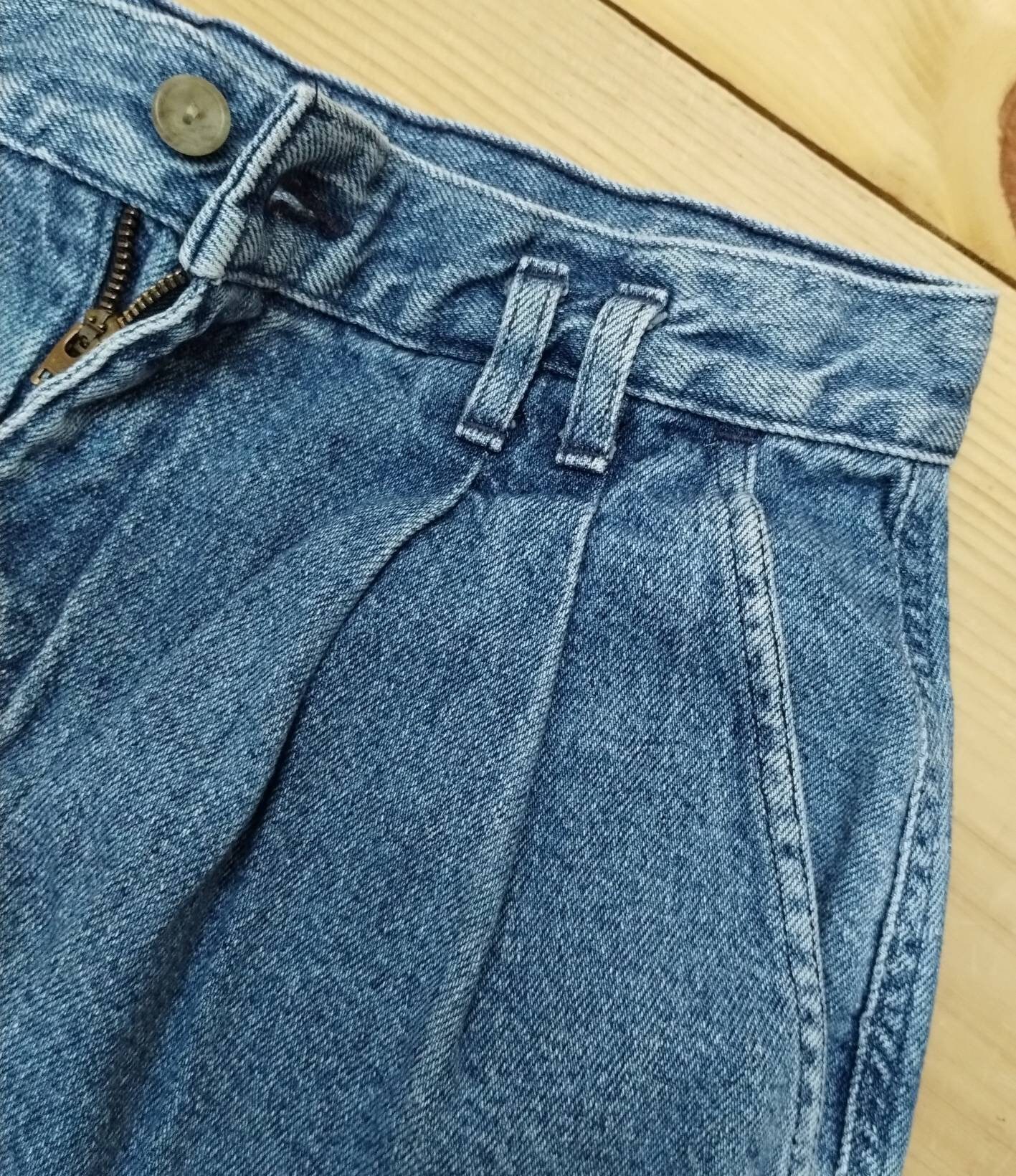 Vintage DOCKERS Jeans // Vtg Made in the USA Distressed Faded