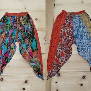 Vintage Patchwork Pants  //  Vtg CONTEMPO CASUALS Rayon Cropped Harem Pants