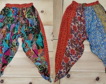 Vintage Patchwork Pants  //  Vtg CONTEMPO CASUALS Rayon Cropped Harem Pants