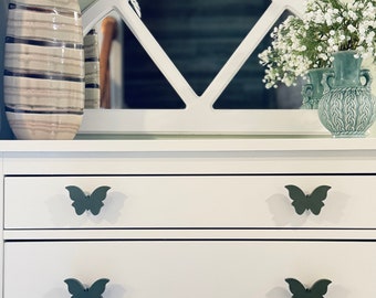 3D Printed Butterfly Drawer Knobs: Whimsical Furniture Pulls