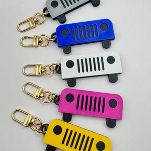 3D Printed Jeep Grill Keychain: Wrangler Car Key Tag