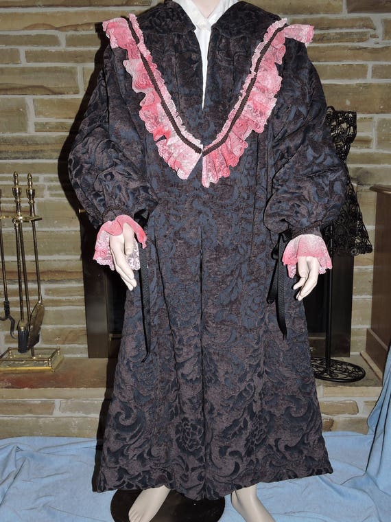 ball robe