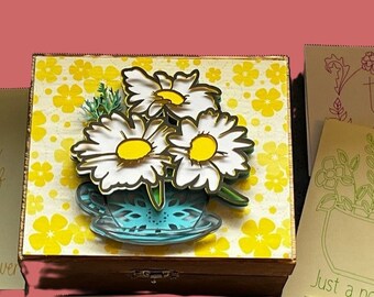 3D handmade Flowers in Teacup Wooden Keepsake Box set with 20 small Blank Floral All Occasion Note Cards! Box can be personalized!