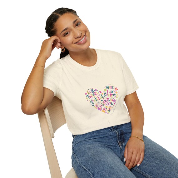 Colorful Heart Thank You T-Shirt | Multilingual Unisex Soft Tee, Many Languages Thank You Shirt, Vibrant Design, Casual Top
