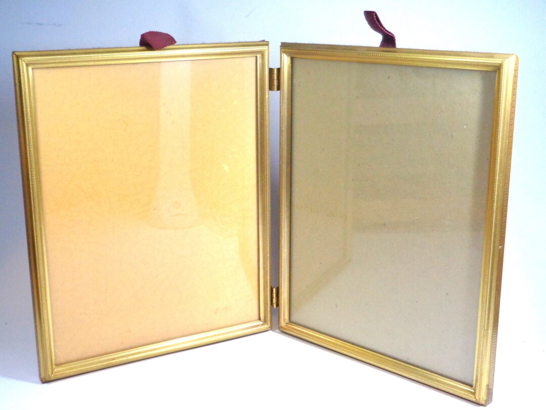 Vintage 8 X 10 Double Hinged Gold Plated Picture Frames Etsy