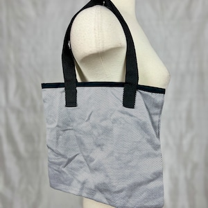 Bolso de rayas blanco negro