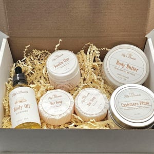 Self Care Gift Basket – Pampering Bath & Body Products for Her