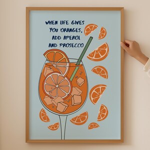 Aperol Spritz Print - Cocktail Alkohol Poster für Küche Raumdekor, ästhetischer Spritz Kunstdruck, trendiger Cocktail Aperol Spritz Wandkunst