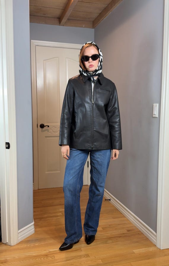 Vintage GAP Black Zip up Collared Leather Jacket Size Womens
