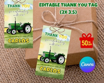 Op de afbeelding: Bewerkbaar bedankkaartje met een groene tractor op een groen veld. Het kaartje staat "Bedankt voor het vieren met me!" en "Carlos".