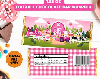Puede incluir: Plantilla de envoltorio de barra de chocolate editable con una escena de granja rosa y verde con un granero rojo, animales y el texto "Emily's 2nd Birthday". El envoltorio también incluye una etiqueta de información nutricional con el texto "Love, Happiness & Joy, Hug & Kisses" y un patrón de cuadros rosa y blanco.