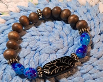 Stretch beaded bracelet
