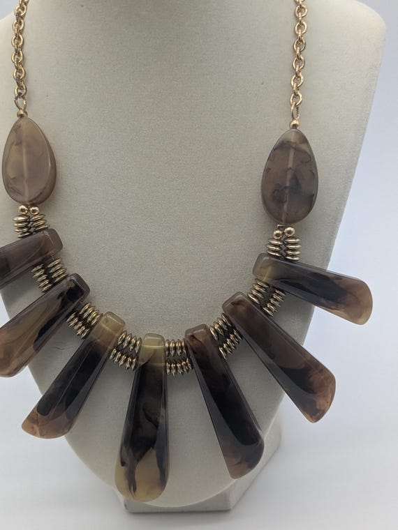 Bold Brown Statement Necklace – Chunky Acrylic Fa… - image 1