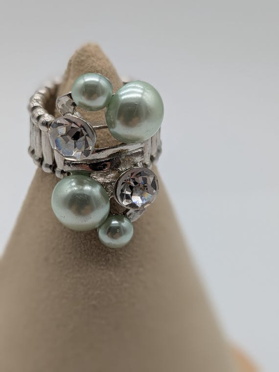 Adjustable Cluster Ring – Mint Green Beads and Cl… - image 1