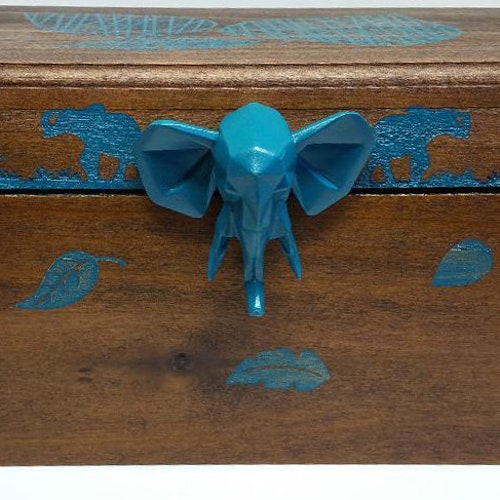 Music box with shops turquoise elephant theme