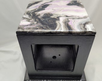 Larger Photo cube with acrylic pour lid