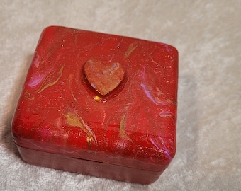 Acrylic Pour Red Heart Box - Free engraving