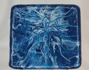 Acrylic Pour Art - Music Box with Deep Blue color and a cross