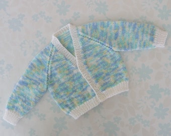 NEWBORN BABY SWEATER - 6 to 13 lbs (birth to around age 3 months) - self patterning pure wool baby yarn in shades of blue, cream and white