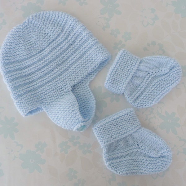 HELMET & BOOTIES SET, baby boy, newborn to 6 months, handknit, soft, pale blue baby yarn, machine washable, baby shower gift, ready to ship