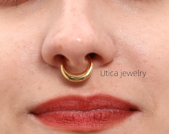 Personalized Titanium Septum Ring: Moon Nose Piercing, Minimalist Style
