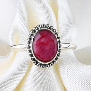 Vintage Sterling Silver Ruby Ring, Size EU 57 (US 8, UK P), 925 Sterling Silver, Red Gemstone Ring, Vintage Ring, Vintage Jewelry, Ruby Ring