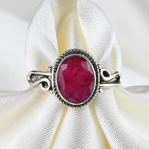 Vintage Sterling Silver Ruby Ring, Size EU 52 (US 6, UK L), 925 Sterling Silver, Red Gemstone Ring, Vintage Ring, Vintage Jewelry, Ruby Ring