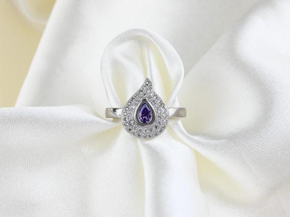 Vintage Sterling Silver Purple Cubic Zirconia Pear Halo Ring, Size EU 57 (US 8, UK P), Decorated Ring, 925 Sterling Silver Ring, Purple Ring