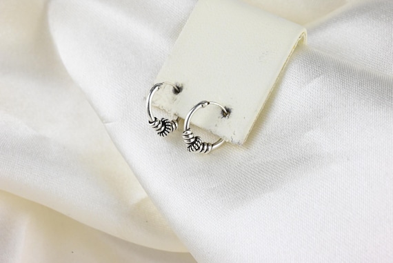 Vintage Sterling Silver Bali Hoop Earrings, 925 Sterling Silver Earrings, Hoop Silver Earrings, Vintage Bali Earrings, Small Hoop Earrings