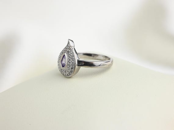 Vintage Sterling Silver Purple Cubic Zirconia Pear Halo Ring, Size EU 57 (US 8, UK P), Decorated Ring, 925 Sterling Silver Ring, Purple Ring View 4