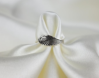 Vintage Sterling Silver Angel Wing Ring, Size EU 50 (US 5, UK K), Decorated Ring, Sterling Silver Ring, Wing Ring, Vintage Ring, Angel Ring