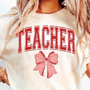 Valentines Day Teacher Sweatshirt, Teaching Sweethearts Teacher Shirts, Teacher Valentines Day Gift, Love Teacher Shirt,Valentines Day Shirt